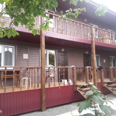 بيزوندا Guest House Yuzhnaya Palmira المظهر الخارجي الصورة